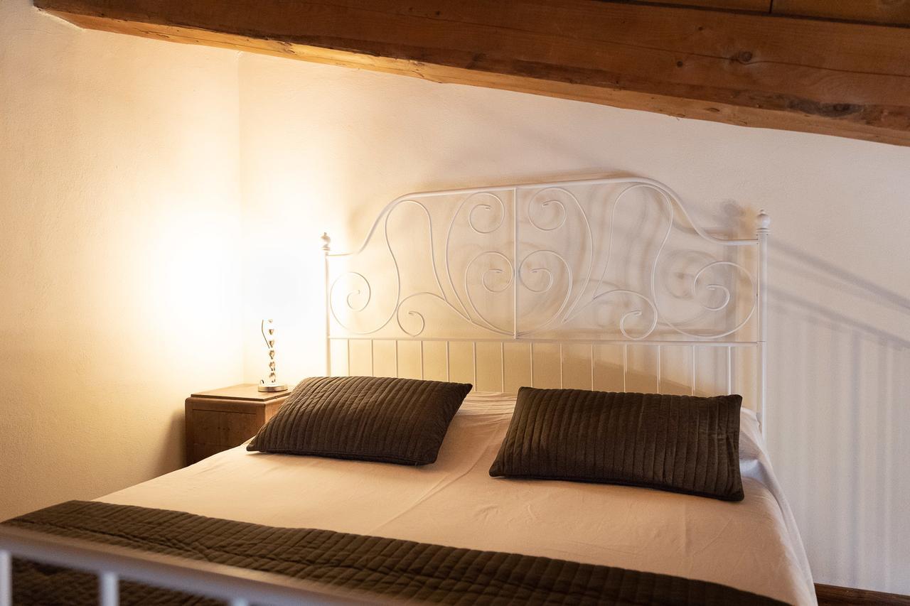 Il Castellaro Bed & Breakfast Borghi Bagian luar foto